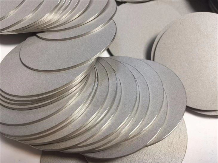 Sintered Titanium Powder Filter Disc From TopTiTech